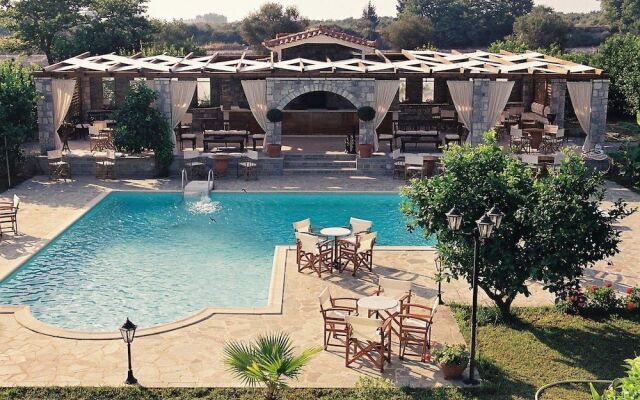 Nicolas Village Club