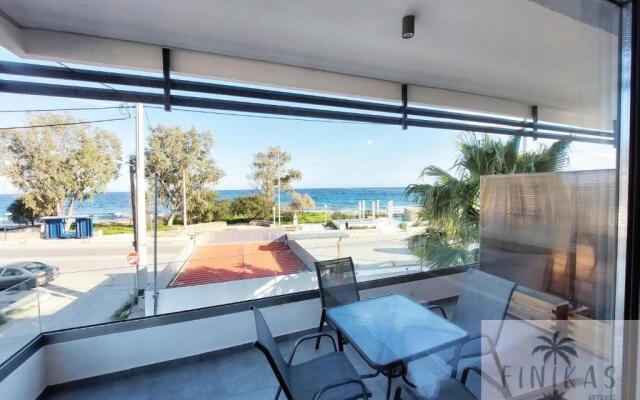 Finikas Suites & Apartments Airport