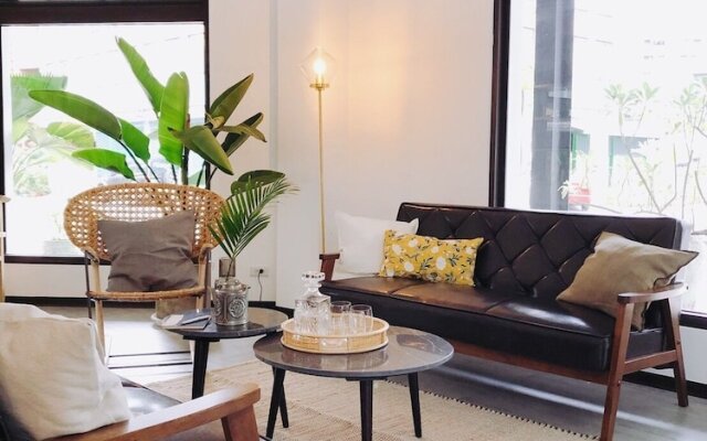 Yumi House