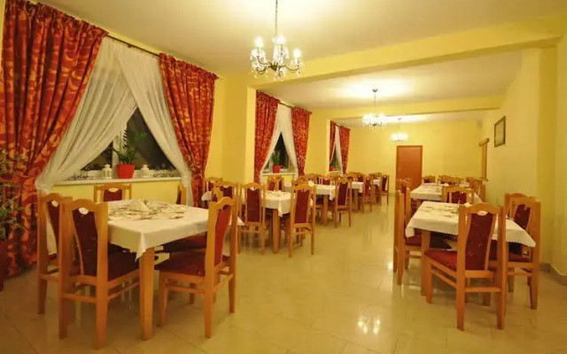 Willa Za Wodą. Garalowska-Gil M.