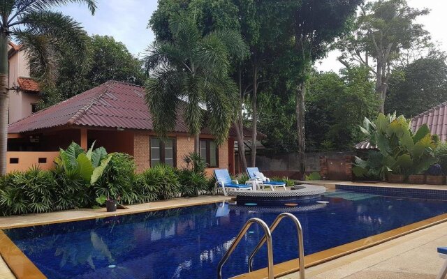 Floraville Phuket Resort