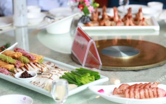 Tian Wai Tian Hotel