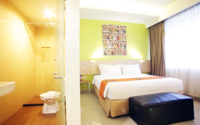 Avira Hotel Makassar