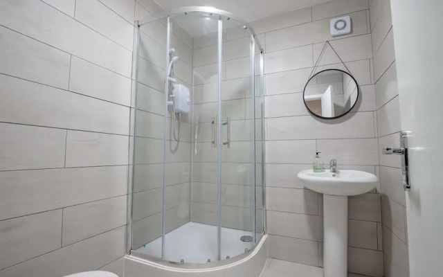 Host Stay Bromyard Flat 2