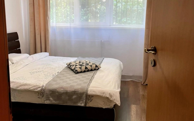 Cozy and Clean Apartment, near National Arena