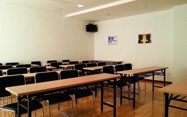 GreenTree Inn Liangyungang Donghai New Bus Station Express Hotel