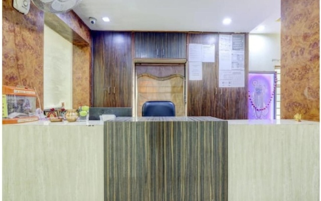 Hotel Krishna Palace Vastrapur