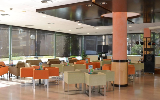 Hotel California Palace