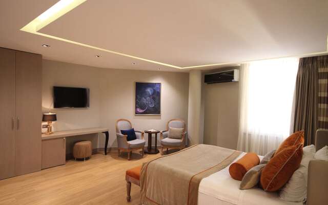 Nobel Hotel