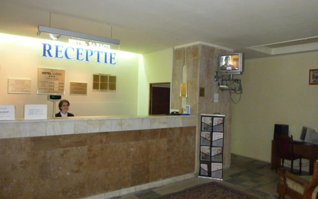 Sarmis Hotel