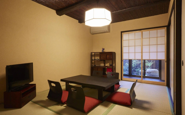 Rinn Kujofujinoki WEST