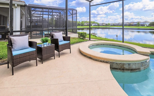 Waterfront Pet-friendly Home w Pool-spa-games-bbq