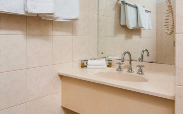 Comfort Inn Regal Park, North Adelaide
