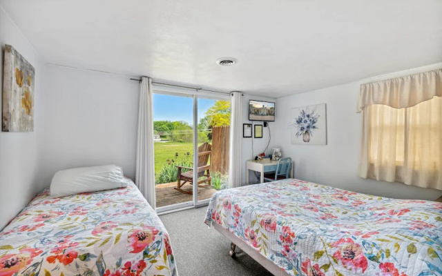 Sunset Acres Motel