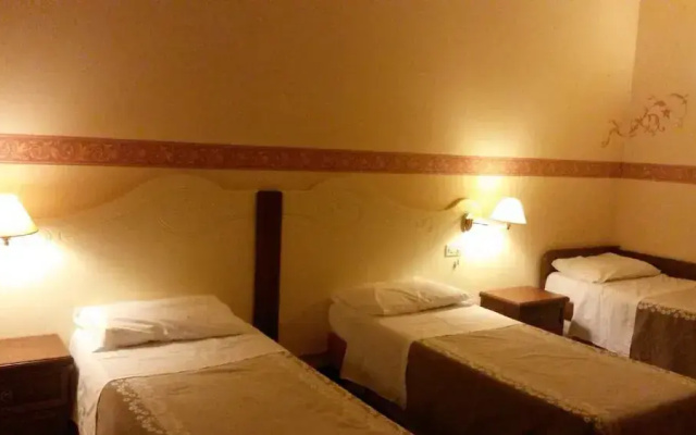 Albergo Ristorante Flora
