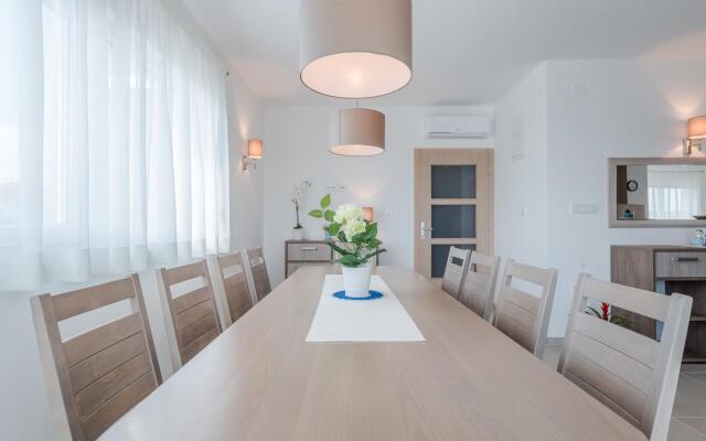 Dalmacija IV in Sukošan