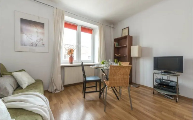 P&O Plac Zbawiciela 1