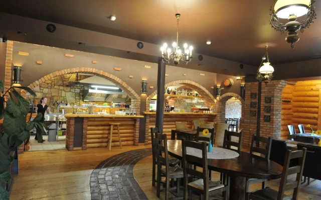 Restaurant & Hotel Klidzina