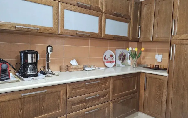 148 Lim- Stay Synergy House
