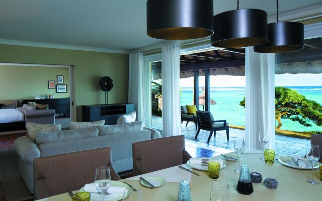 OUTRIGGER Mauritius Beach Resort