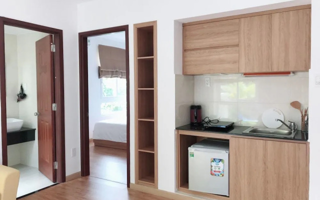 Crown Apartment
