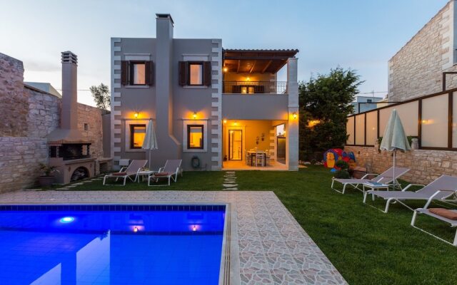 disCrete Villa Chromonastiri