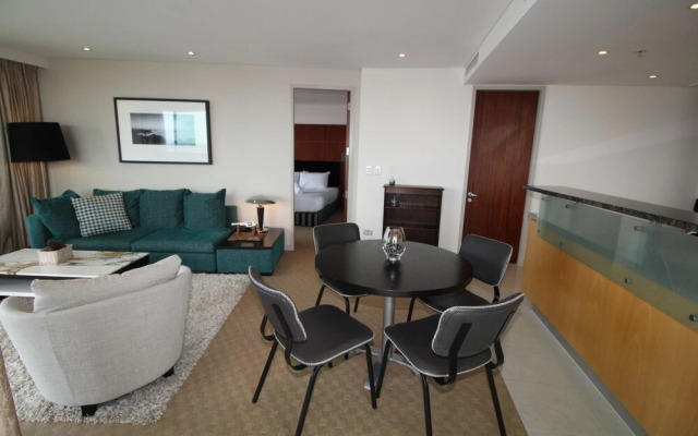 Seascape Apartment (Pullman 10D)