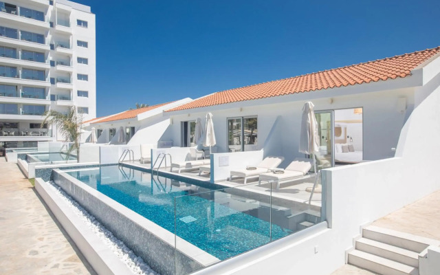 Bohemian Gardens Hotel