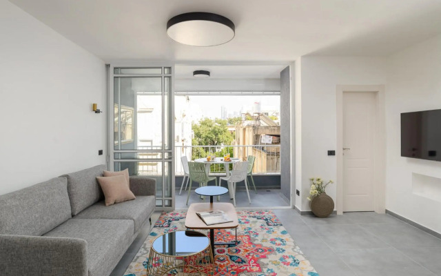 The Green Lantern by HolyGuest