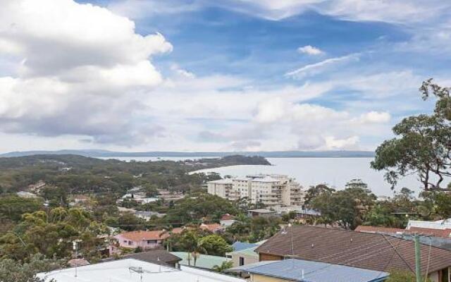 9 'Adriana' 83 Ronald Avenue - Fabulous Views And Aircon