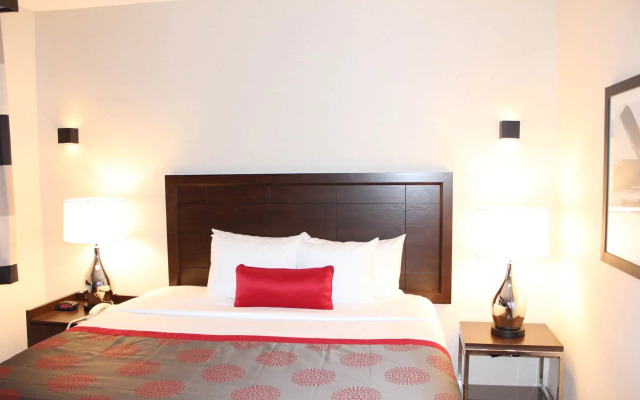 Ramada by Wyndham Bronx Terminal