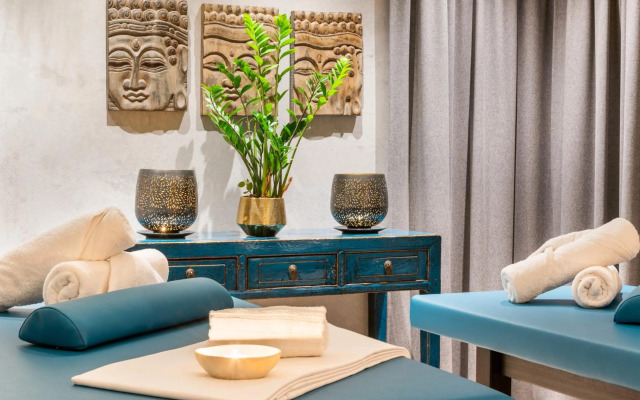 Mosaic House Design Hotel
