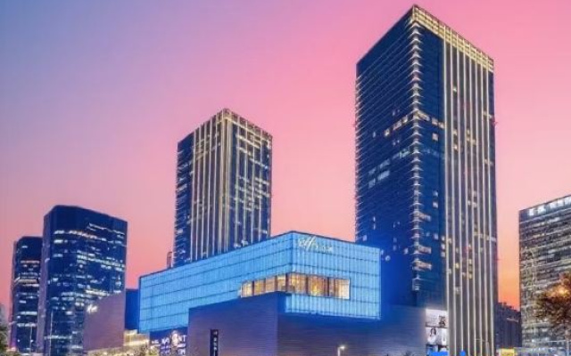 Le Ju Oriental Hotel Zhengzhou Zhenghongcheng Li Ting store – Outside – Zhengzhou