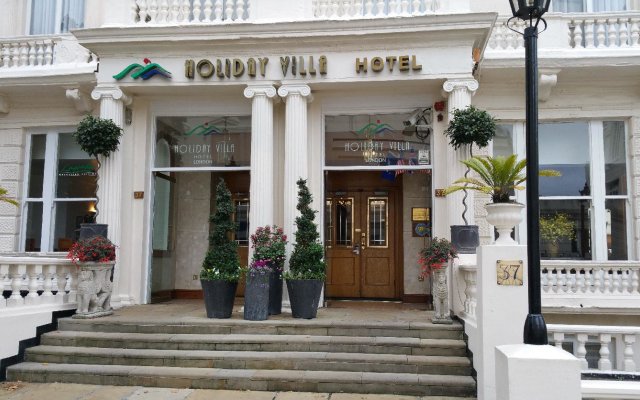 Holiday Villa Hotel And Suites