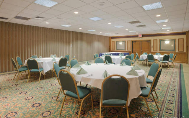 Holiday Inn Express Perrysburg