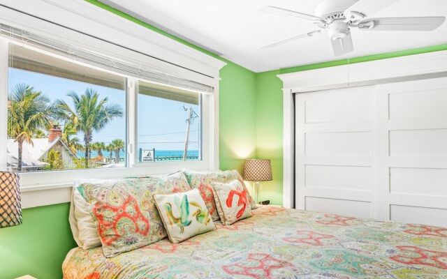 Bayside Bungalows by AMI Locals