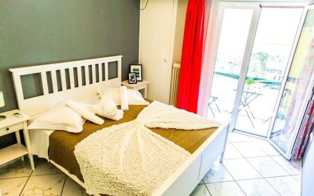 Cozy 2-Bedroom Apartment near Acropolis