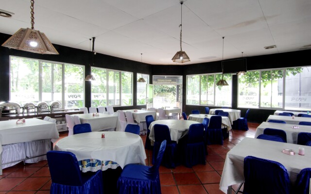 Hotel Popi Pondok Pisang