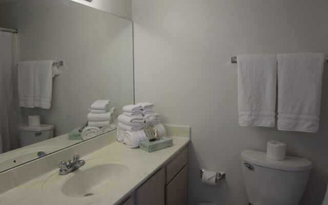 Park Suites at 238 - One Bedroom Apartment