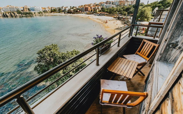 Miletia Suites
