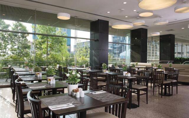 Benjamin Herzliya Business Hotel