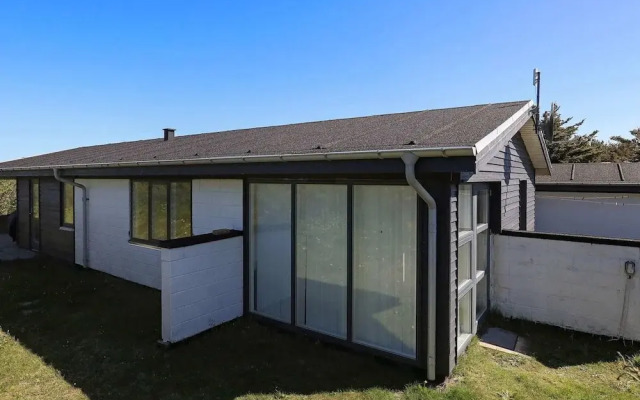 6 Person Holiday Home in Lokken-by Traum