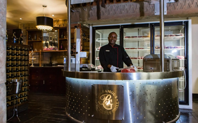 Cape Town Lodge Hotel