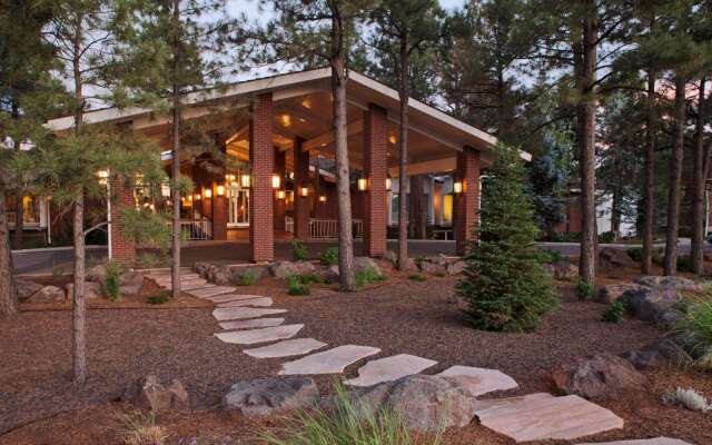 Little America Flagstaff