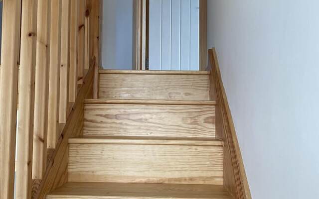 Appletree Court House