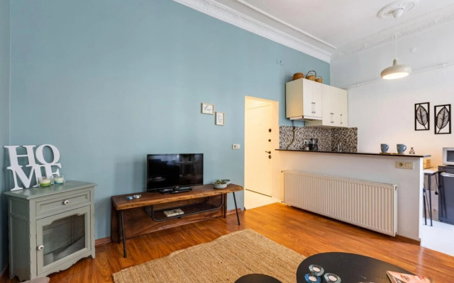 Flat 5 Min Walk to Taksim Square in Beyoglu