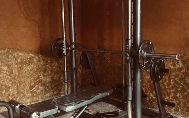 IAMSAIGON HOMESTAY 100% Profit for Orphanage