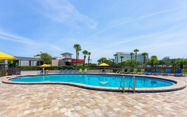Days Inn by Wyndham Orlando Conv. Center/International Dr