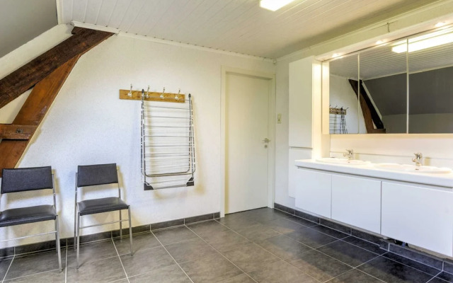 Lovely Holiday Home in Oostvleteren With Garden