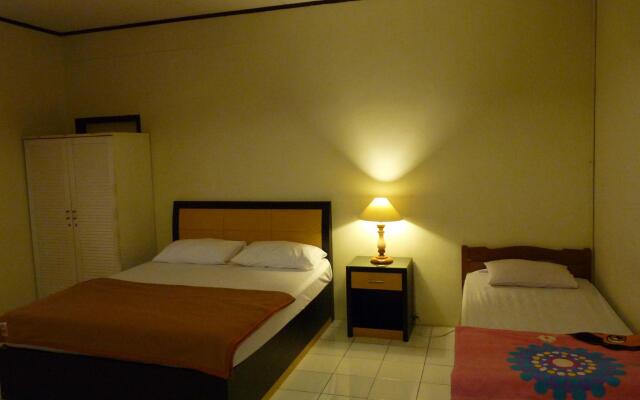 Sumber Ria Hotel